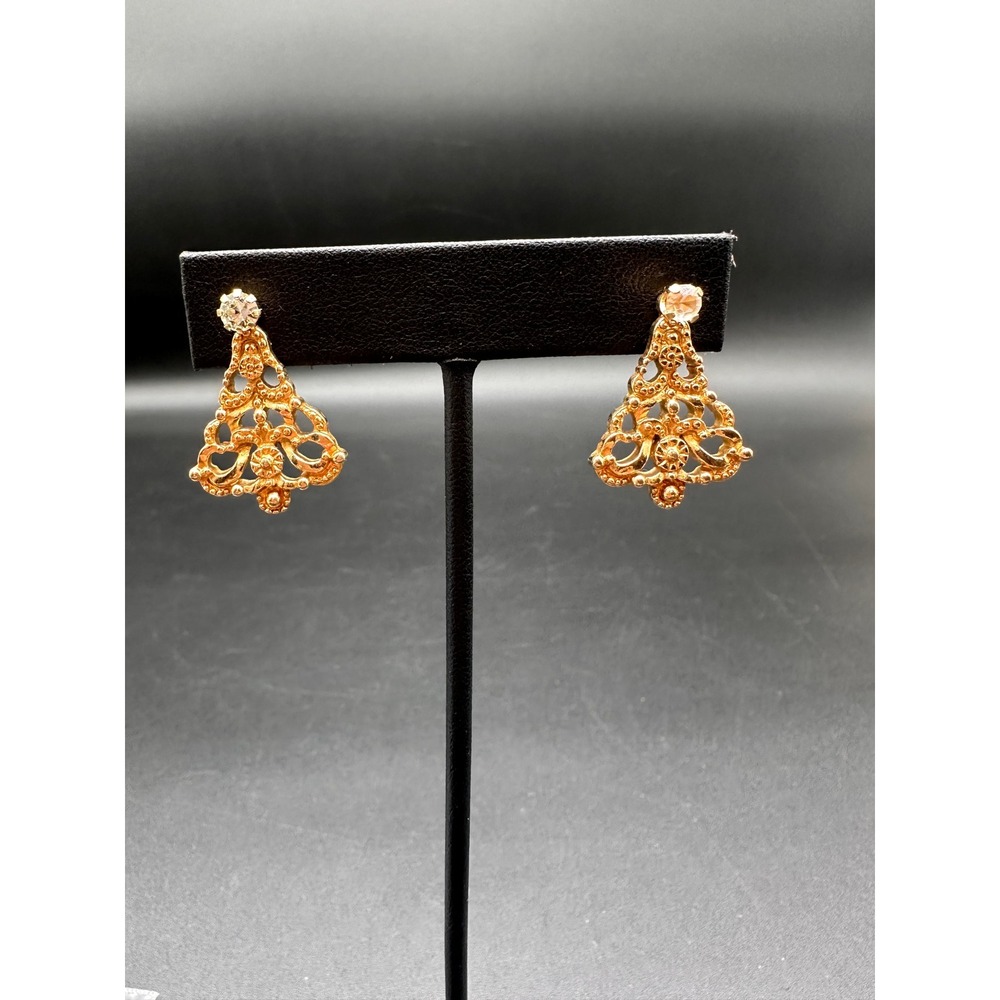 Avon Christmas Tree Drop Earrings Gold Tone Filigree Rhinestone Holiday Jewelry